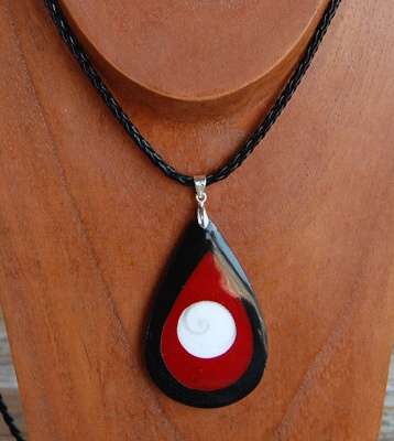 shell mosaic necklace